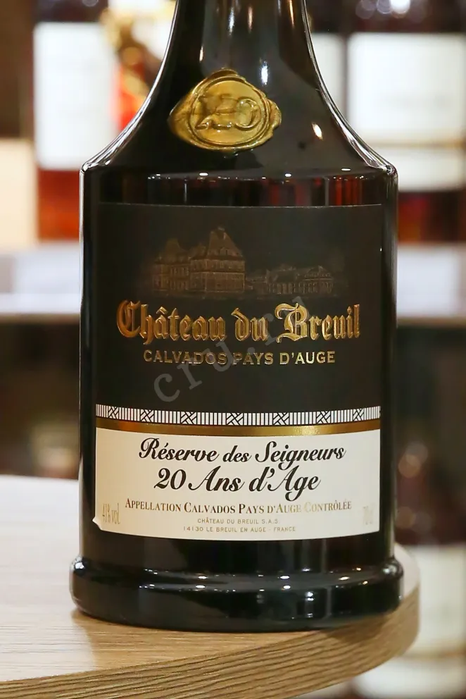 В магазине Крю Профи Chateau du Breuil Reserve des Seigneurs 20 years in gift box 0.7 л