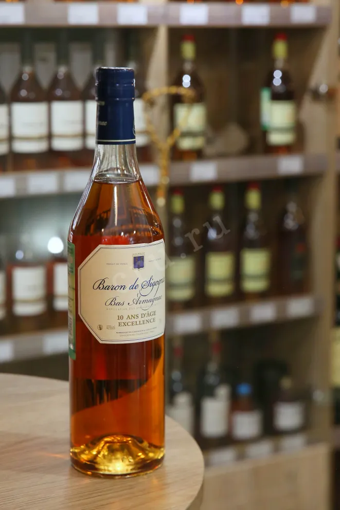 В магазине Крю Профи Baron de Sigognac 10 ans 0.7 л