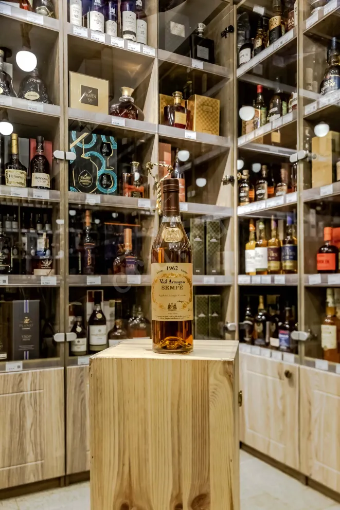 В магазине Крю Профи Sempe 1962 0.7 л