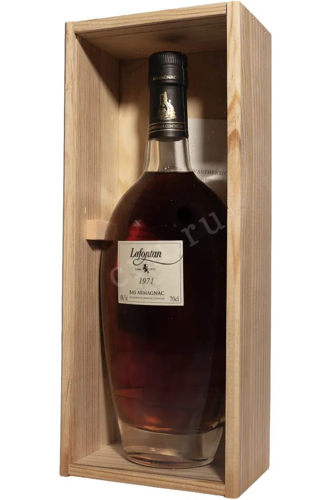 В деревянной коробке Lafontan 1971 0.7 л