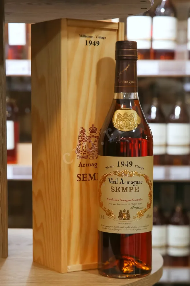 В магазине Крю Профи Sempe 1949 0.7 л