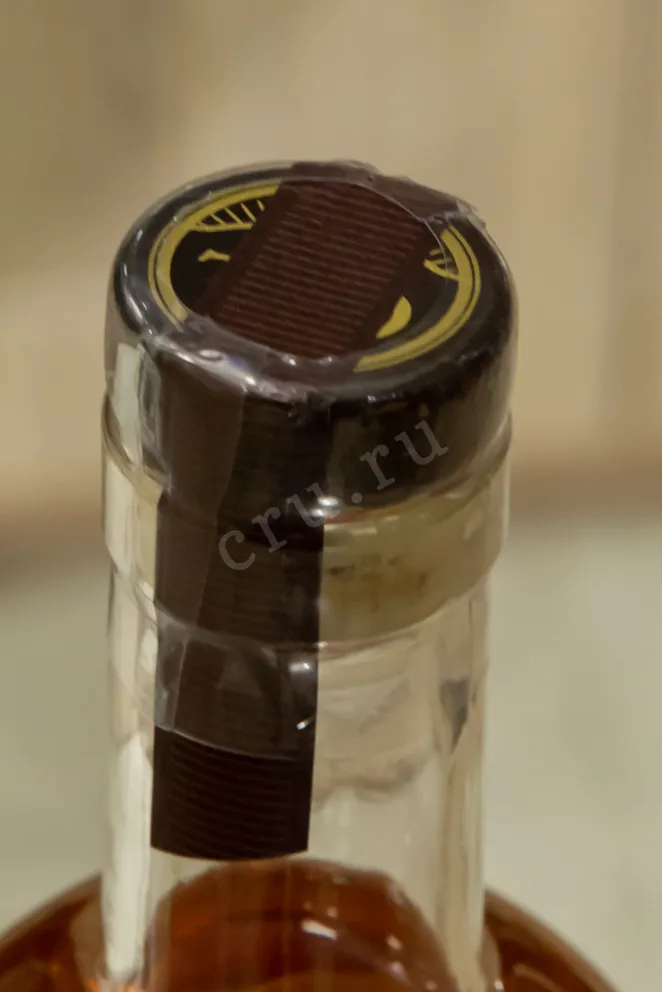 Пробка Fercullen 21 Years Old in gift box 0.7 л