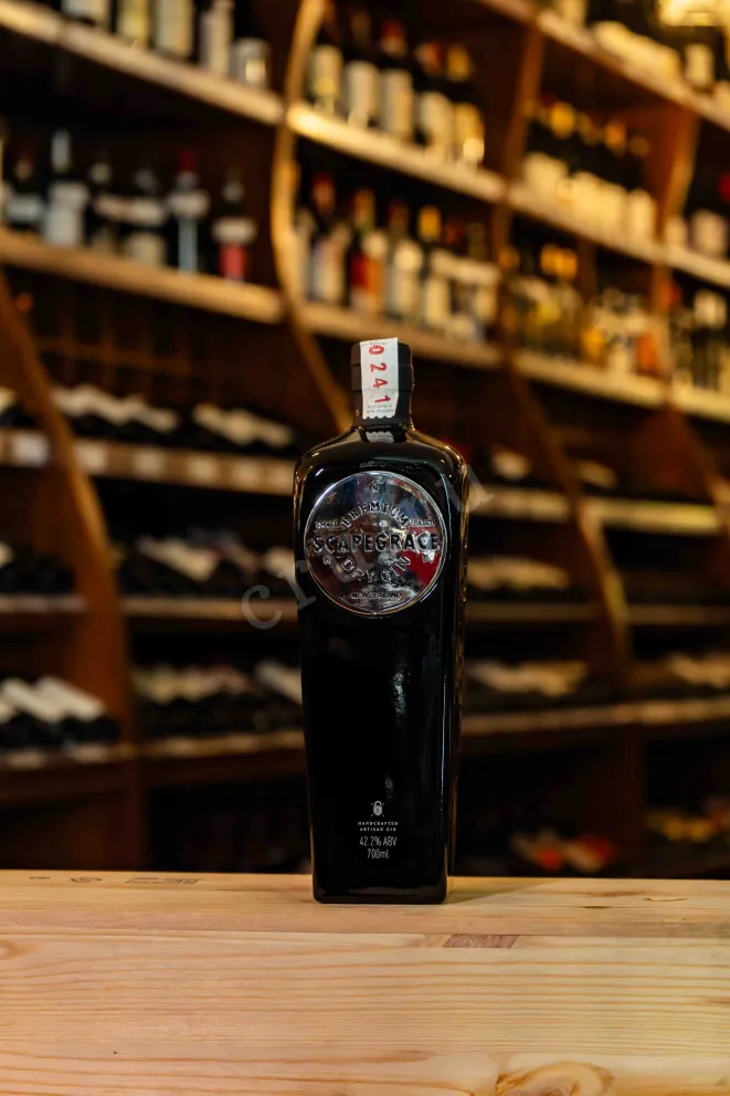 В магазине Крю Профи Scapegrace Dry 0.7 л