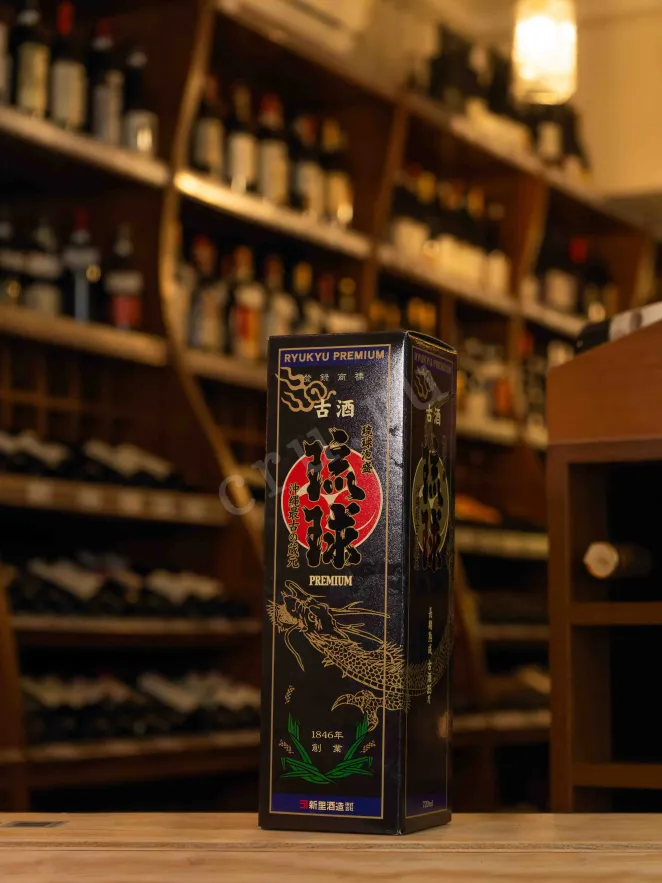 В магазине Крю Профи Shinzato Shuzo Ryukyu Premium Awamori 0.72  л