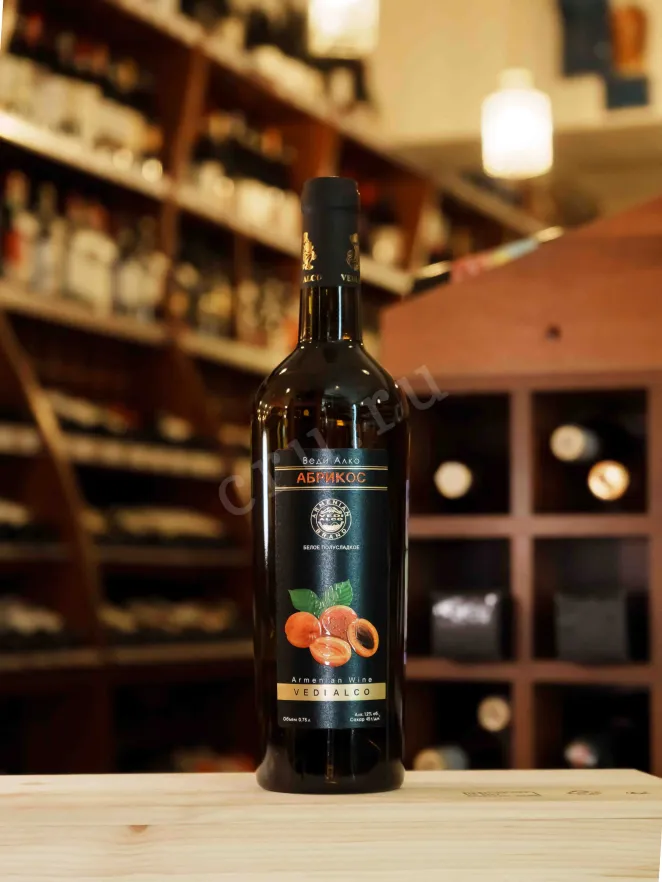 В магазине Крю Профи Vedi Alco Apricot 0.75 л