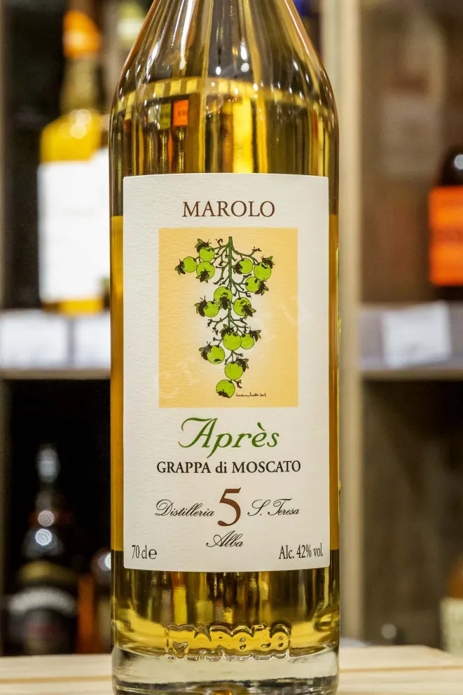 В магазине Крю Профи Marolo di Moscato Apres 5 with gift box 0.7 л