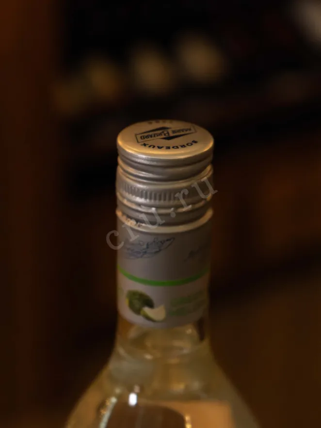 Пробка Marie Brizard Shot Green Melon 0.7 л