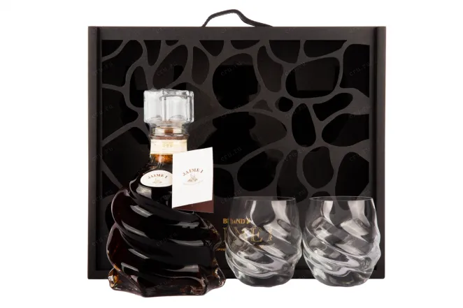 Бренди Torres Jaime I Reserva de la Familia gift box with 2 glasses  0.7 л