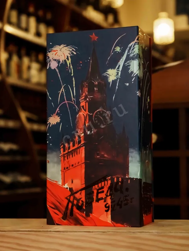 В магазине Крю Профи Pobeda gift set with 0.7l Spelta vodka 2 glasses of Avdeev Crystal 2022 0.7 л