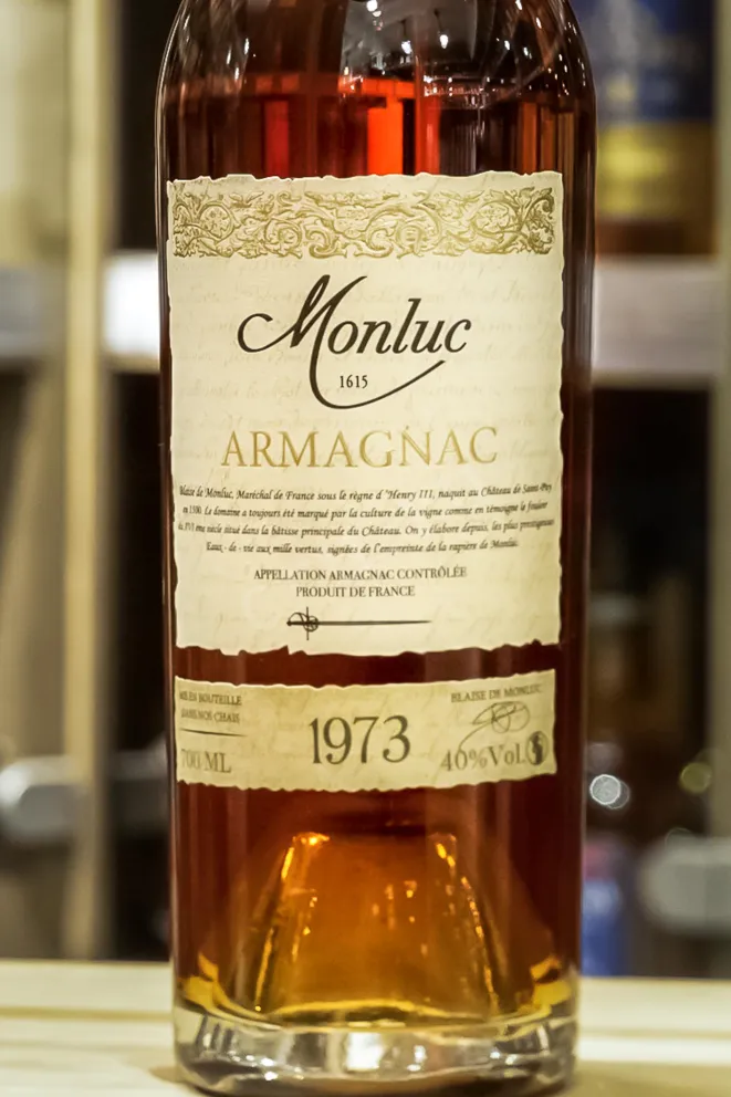 В магазине Крю Профи Monluc 1973 0.7 л