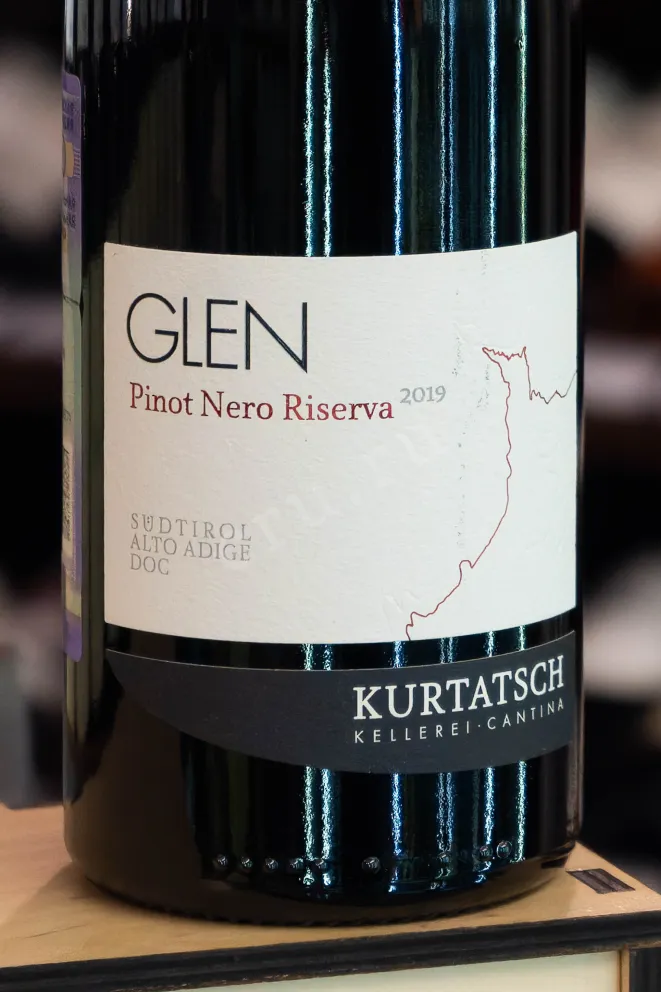 В магазине Крю Профи Pinot Nero Riserva Glen Kurtatsch 2019 0.75 л