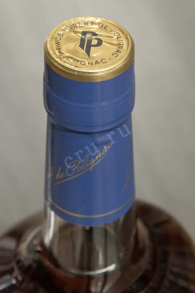 Пробка Prince Hubert de Polignac VS in gift box 0.7 л