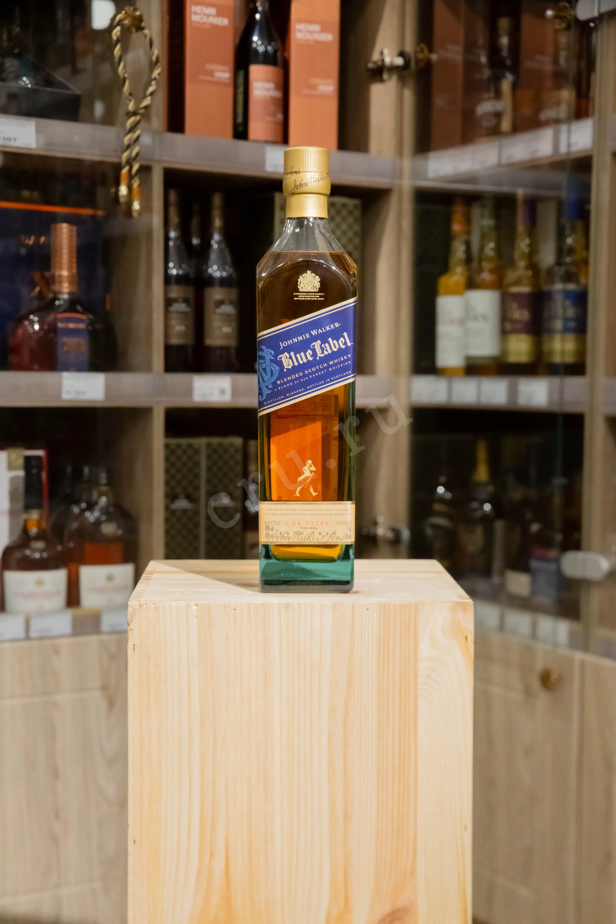 Johnnie Walker Blue Label in gift box 0.75 л купить - Шотландский