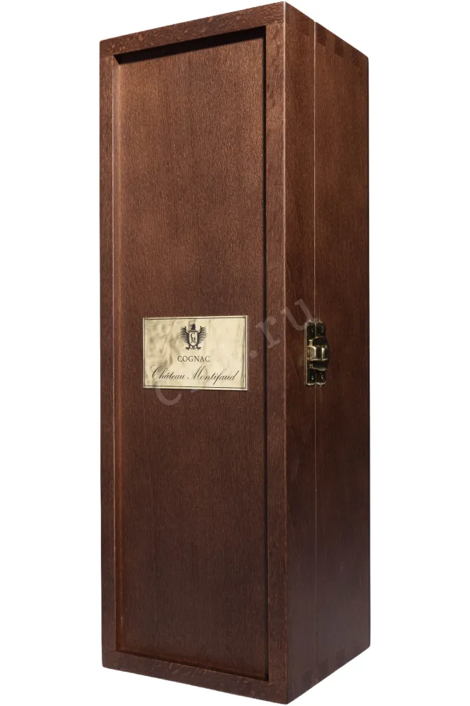 Деревянная коробка Chateau de Montifaud Petite Champagne Millesime in wooden box 2005 0.7 л