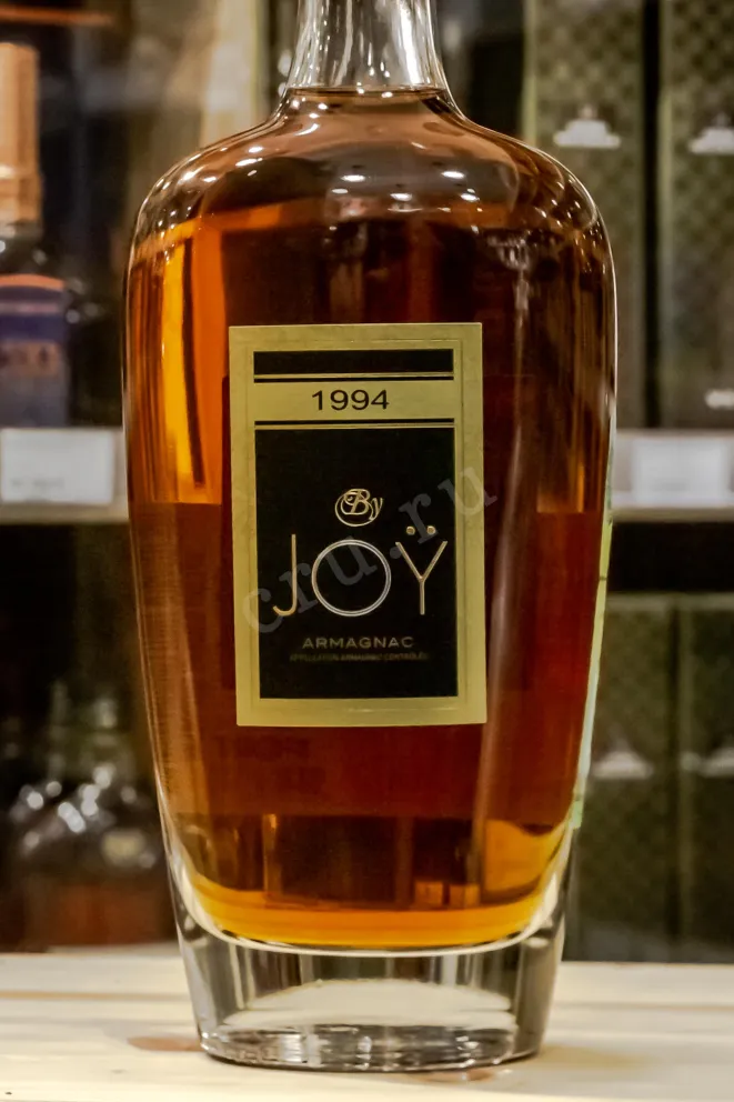 В магазине Крю Профи By Joy Millisime 1994 0.7 л