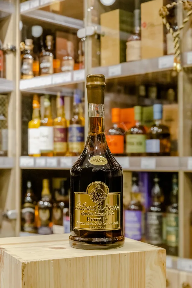 В магазине Крю Профи Morin Henri IV  35 ans 0.7 л
