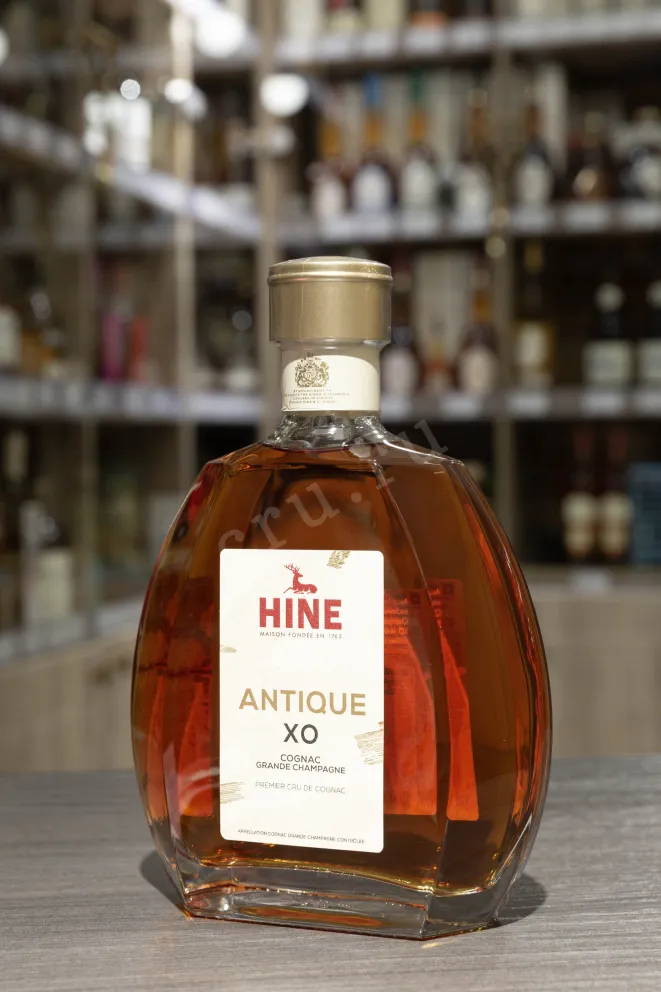 В магазине Крю Профи Hine Antique XO 0.7 л