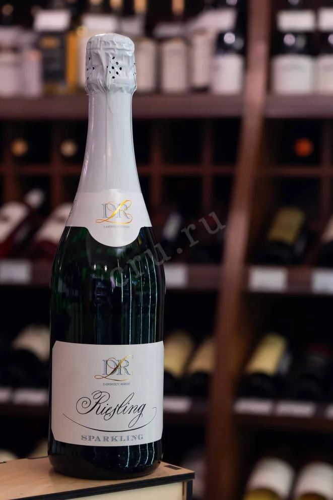 В магазине Крю Профи Dr L Riesling Sparkling 2023 0.75 л