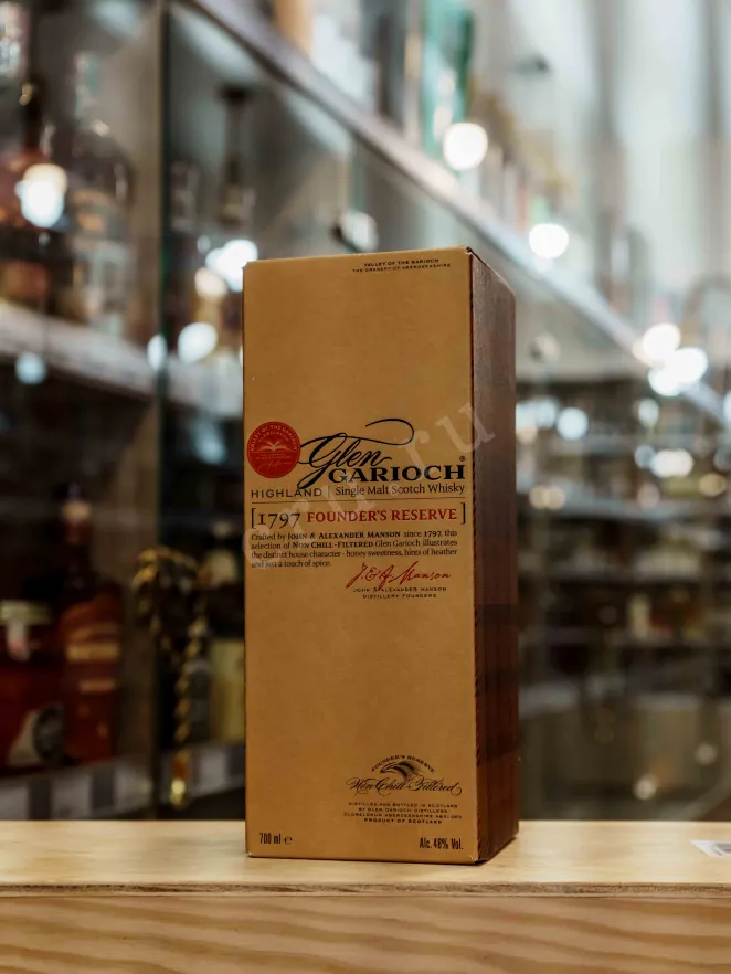 В магазине Крю Профи Glen Garioch 1797 Founders Reserve in gift box 0.7 л