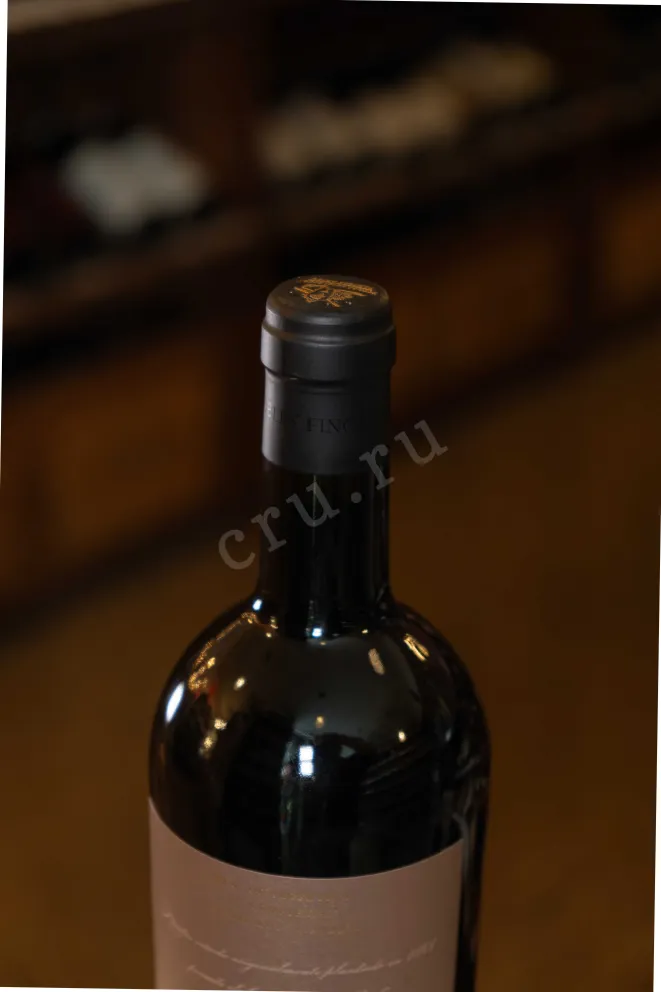 Пробка Finca Los Nobles Cabernet Bouchet 2017 0.75 л