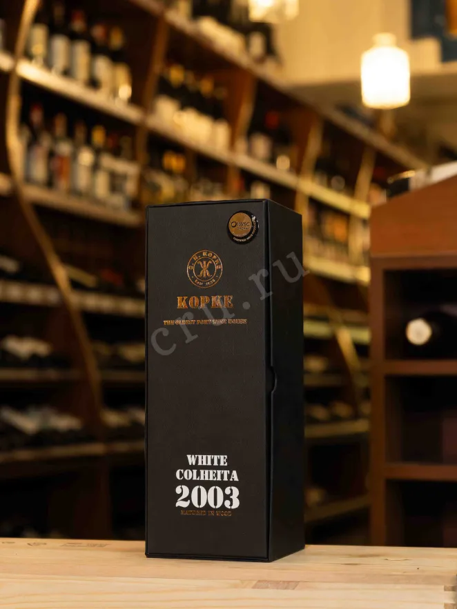 В магазине Крю Профи Kopke Colheita White Porto gift box 2003 0.75 л