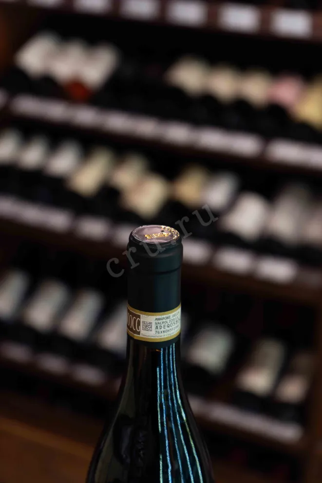 Пробка Tedeschi Marne 180 Amarone della Valpolicella DOCG 2021 0.75 л