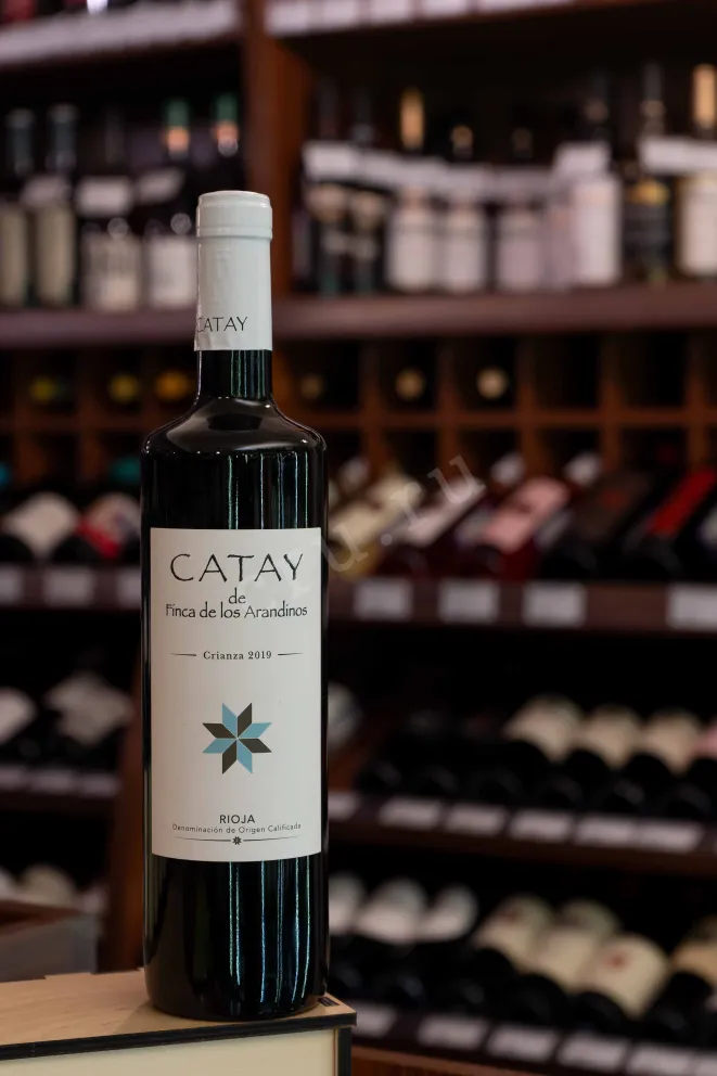 В магазине Крю Профи Catay de Finca de Los Arandinos Crianza Rioja 2019 0.75 л