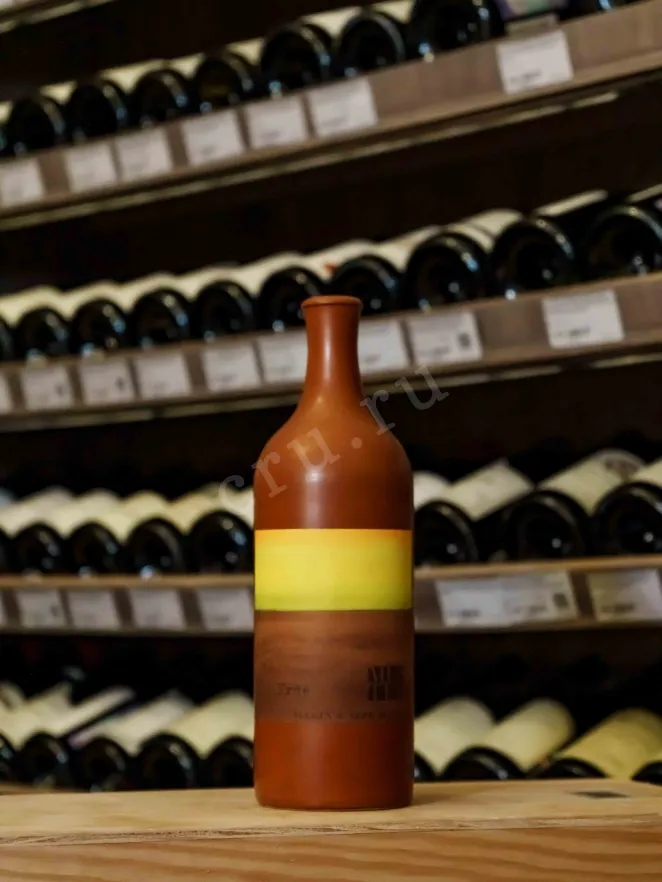В магазине Крю Профи Maria und Sepp Muster Erde 2019 0.75 л