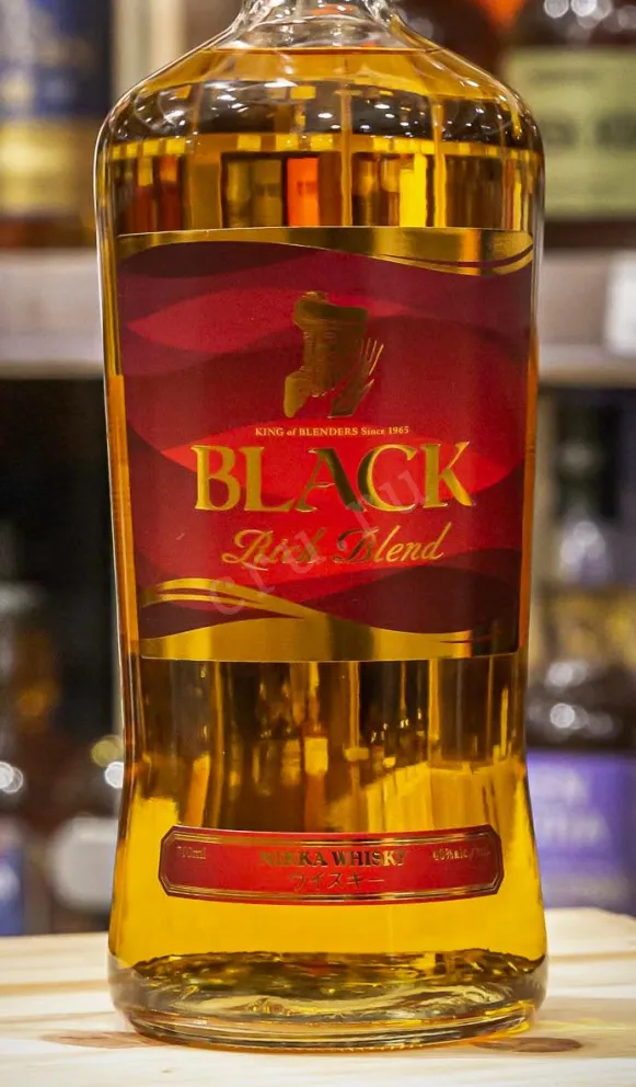 В магазине Крю Профи Nikka Black Rich Blend 0.7 л