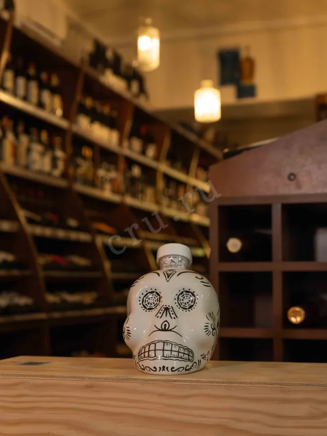 В магазине Крю Профи Kah Blanco (Skull) 0.7 л