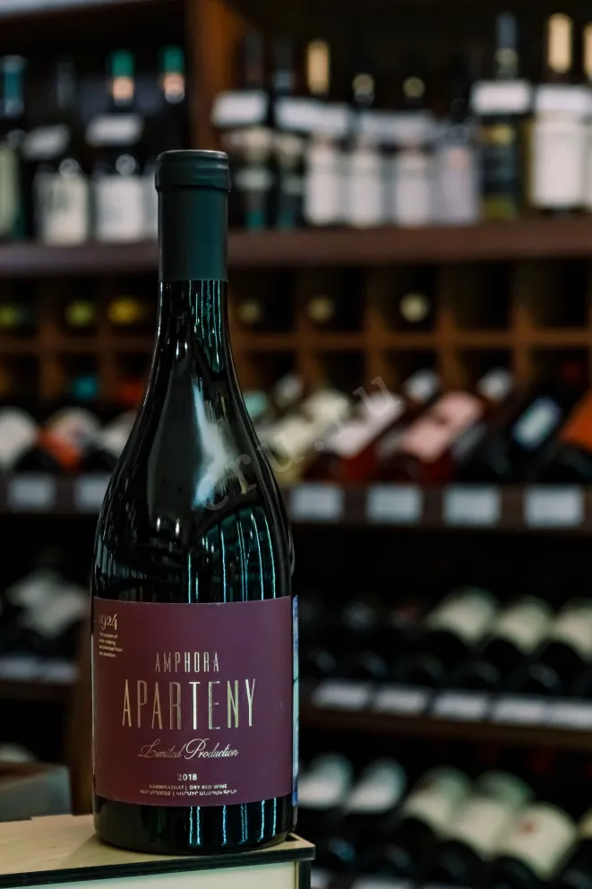 В магазине Крю Профи Aparteny Amphora Karmrashat 2018 0.75 л