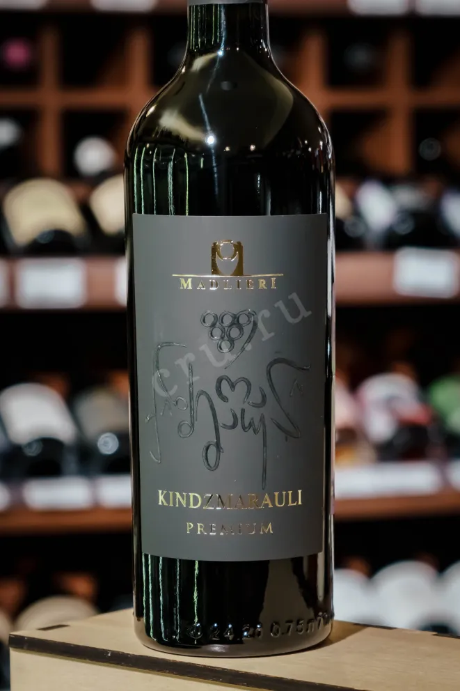 В магазине Крю Профи Madlieri Premium Kindzmarauli 2024 0.75 л