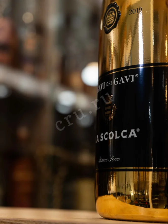 В магазине Крю Профи La Scolca Gavi dei Gavi with gift box 2022 1.5 л