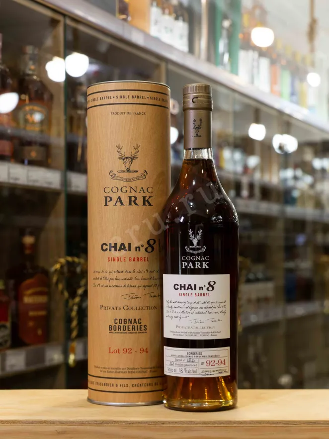 В магазине Крю Профи Park Chai N°8 Borderie Single Barrel Lot 92-94 gift box 0.7 л
