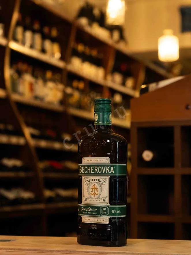 В магазине Крю Профи Becherovka Unfiltered 0.5 л