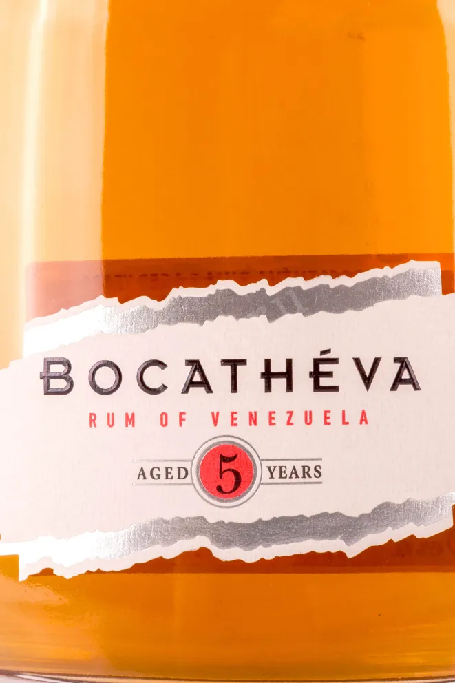 Контрэтикетка Bocatheva 5 years old in gift box 0.7 л