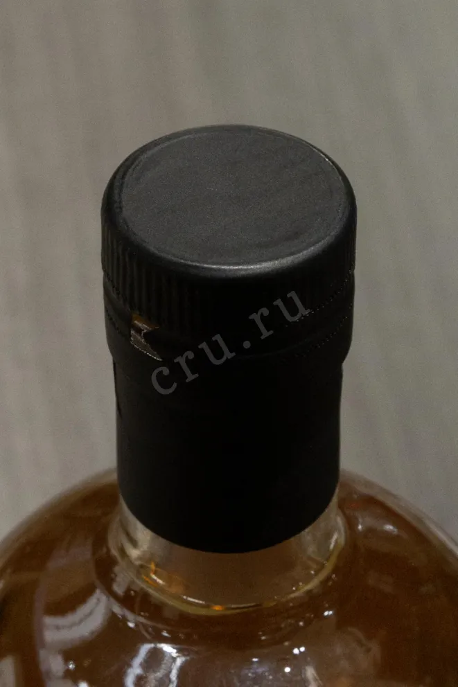 Пробка Perky Penguin Blended 8 years 0.7 л