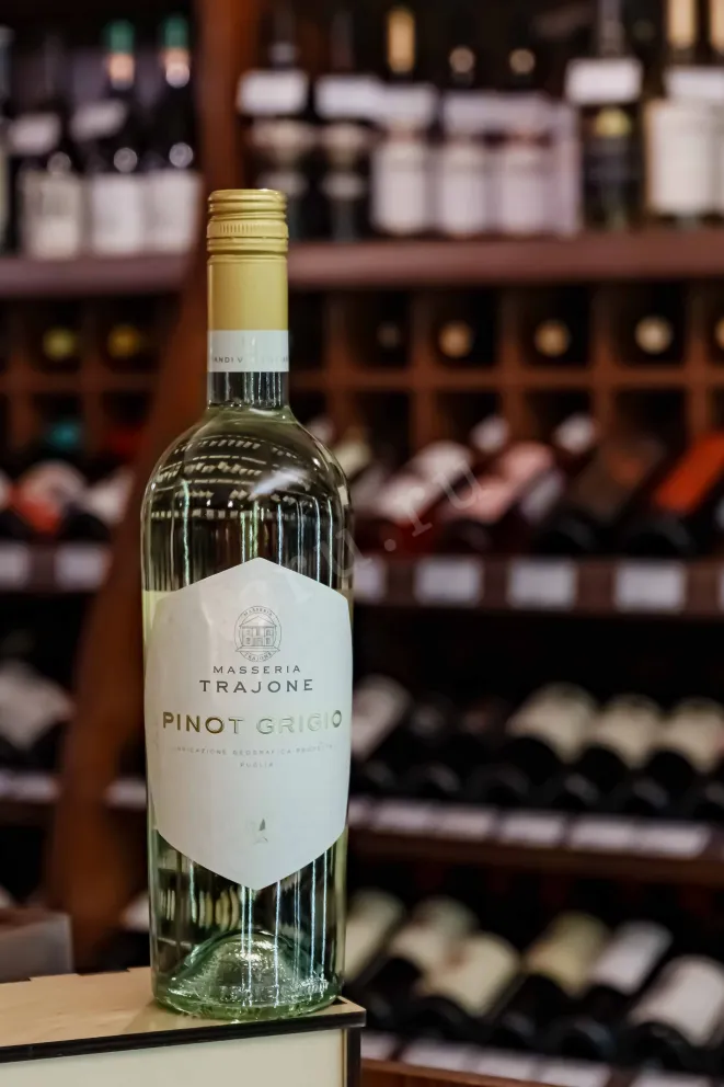 В магазине Крю Профи Masseria Trajone Pinot Grigio Puglia IGP 2024 0.75 л