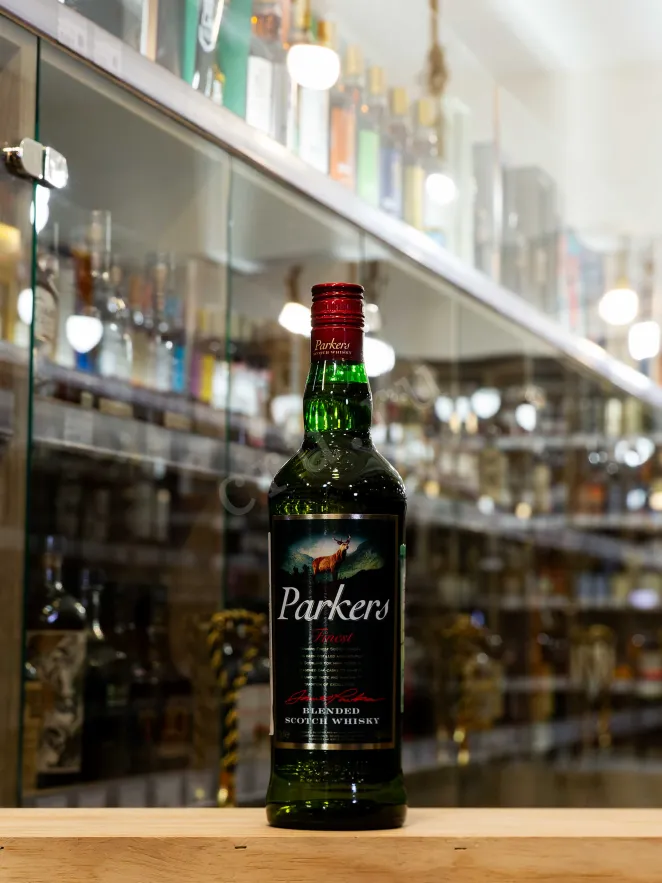 В магазине Крю Профи Parkers Finest 0.7 л