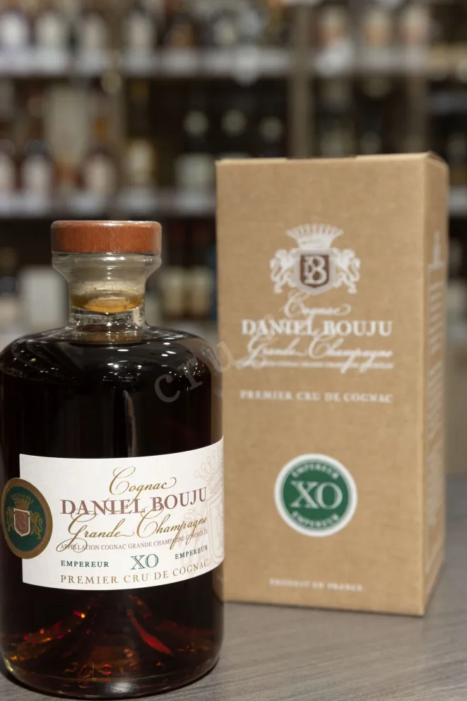 В магазине Крю Профи Daniel Bouju XO Empereur 0.5 л