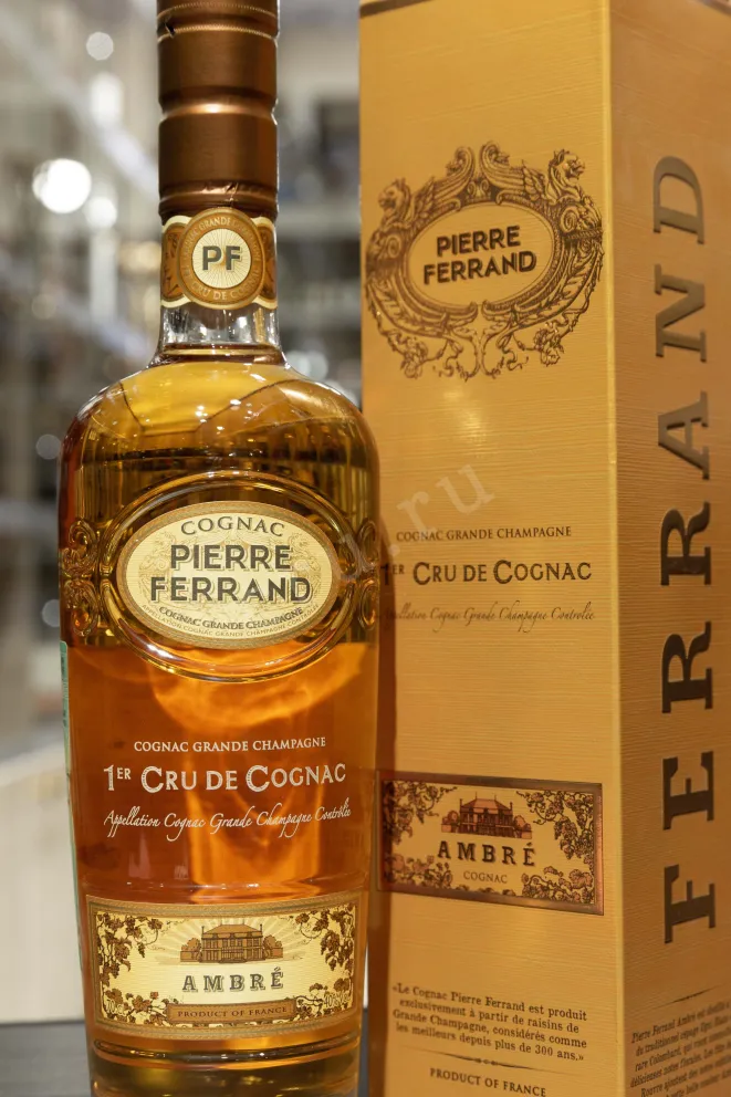 В магазине Крю Профи Pierre Ferrand Ambre 10 years in gift box 0.7 л