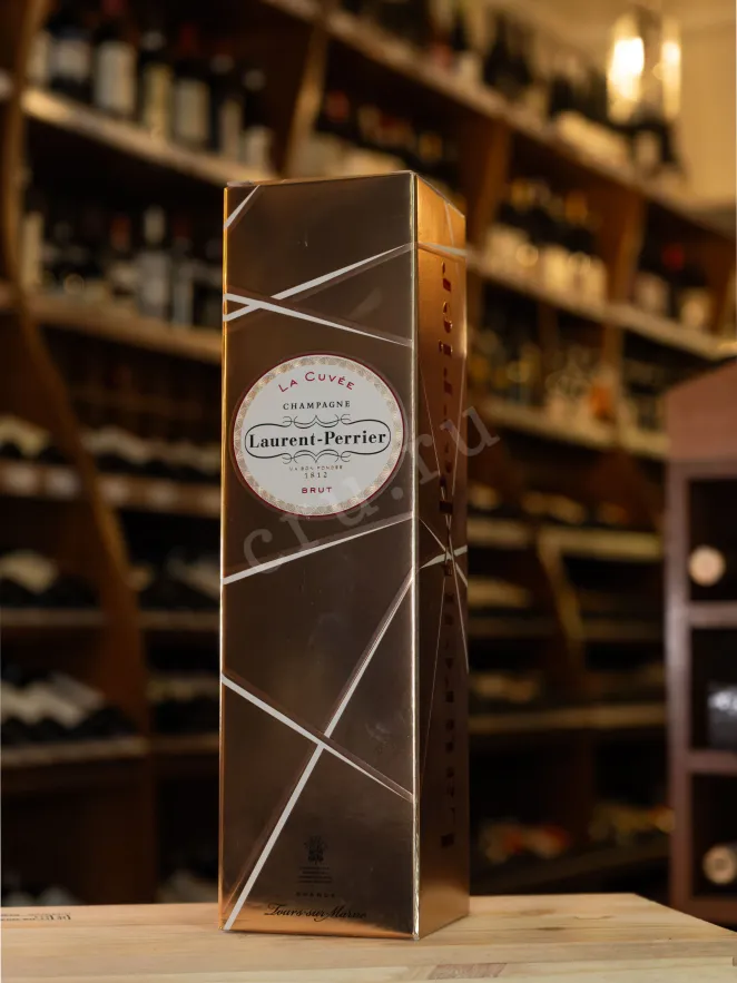 В магазине Крю Профи Laurent-Perrier La Cuvee gift box 2021 0.75 л