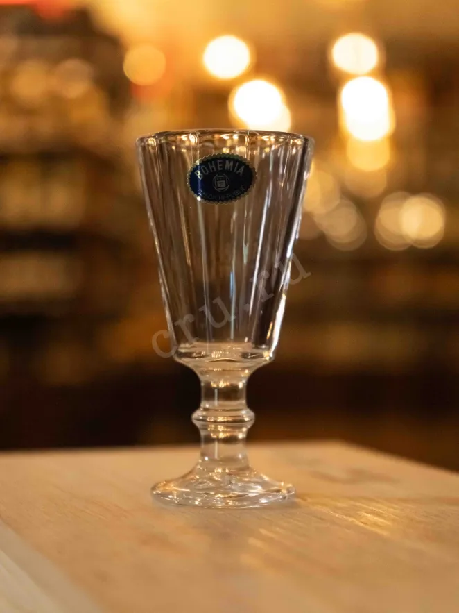 В магазине Крю Профи Romanov in gift box with a Lafitnik shot glass 0.7 л