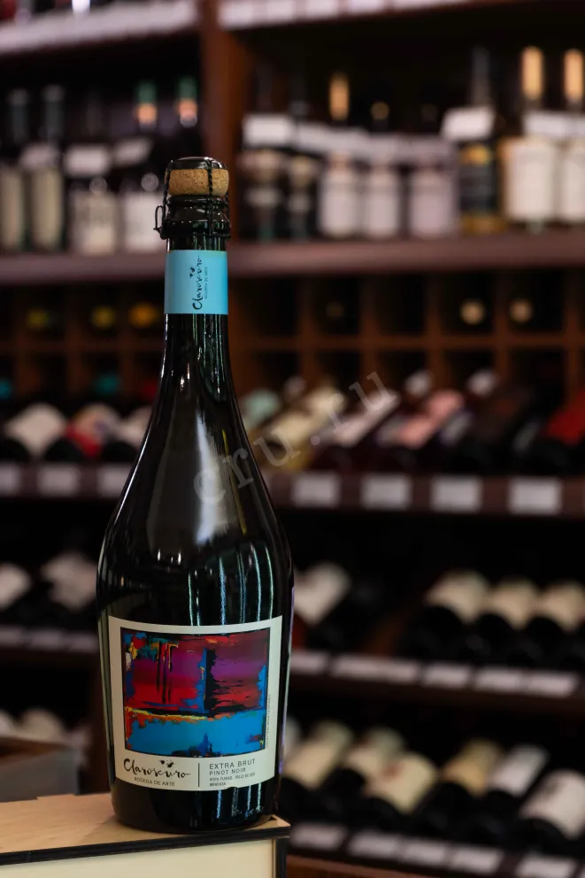 В магазине Крю Профи Claroscuro Extra Brut Pinot Noir 2022 0.75 л