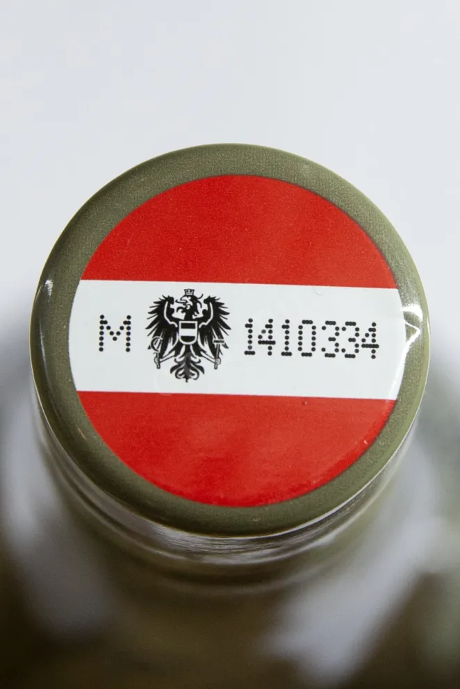 Пробка Austrian Banana 2023 0.75 л