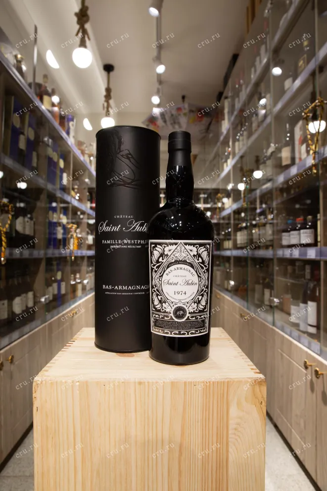 В магазине Крю Профи Saint Aubin Bas-Armagnac in tube 1974 0.7 л