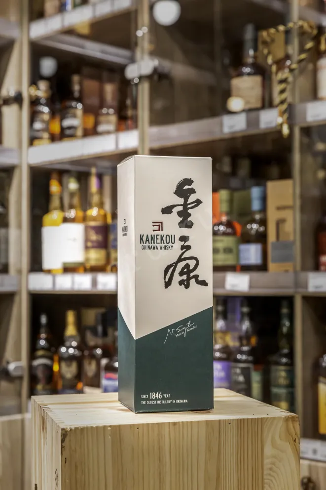 В магазине Крю Профи Kanekou Okinawa 8 years 0.7 л