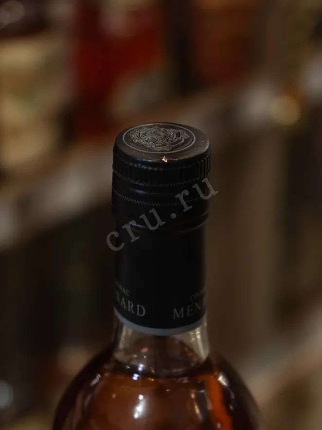 Пробка Menard Reserve 1er Cru De Cognac in gift box 0.7 л