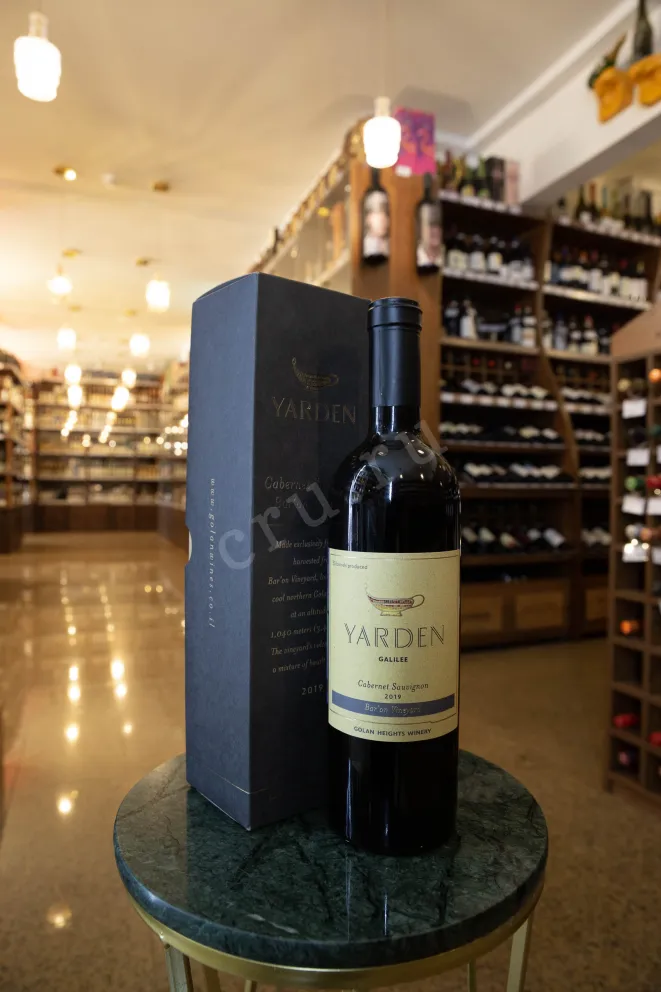 В магазине Крю Профи Yarden Cabernet Sauvignon Bar on Vineyard gift box 2019 0.75 л