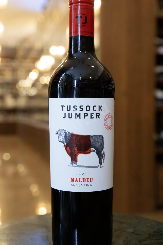 В магазине Крю Профи Tussock Jumper Malbec 2023 0.75 л